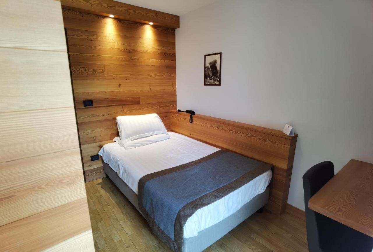 Hotel Croux Courmayeur Kültér fotó