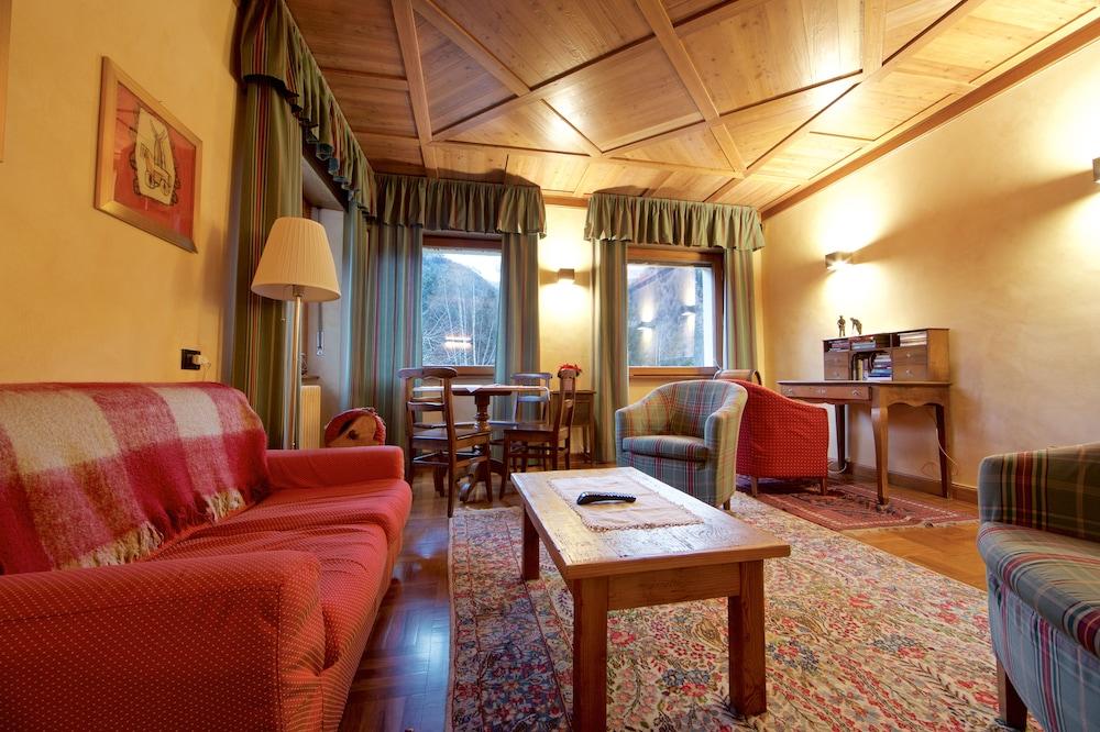 Hotel Croux Courmayeur Kültér fotó