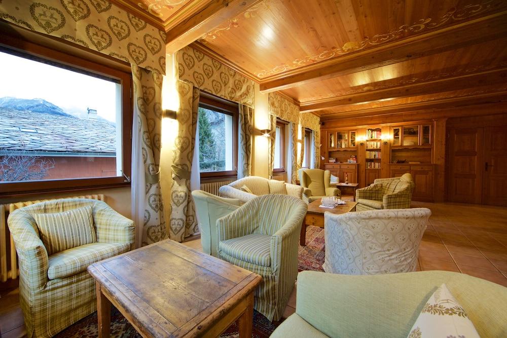 Hotel Croux Courmayeur Kültér fotó
